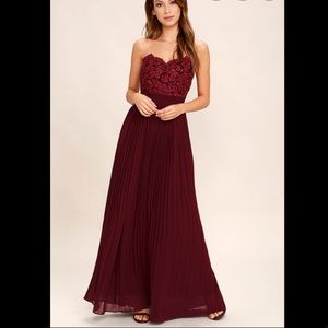 Special Day Strapless Lace Maxi Dress